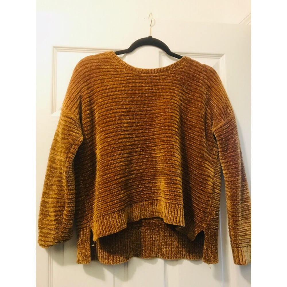 L TJMaxx Sweater